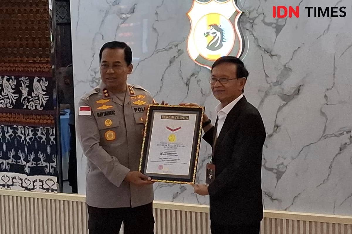 Polda NTT Raih 2 Rekor MURI Lewat Terapi Kesehatan Mental USEFT