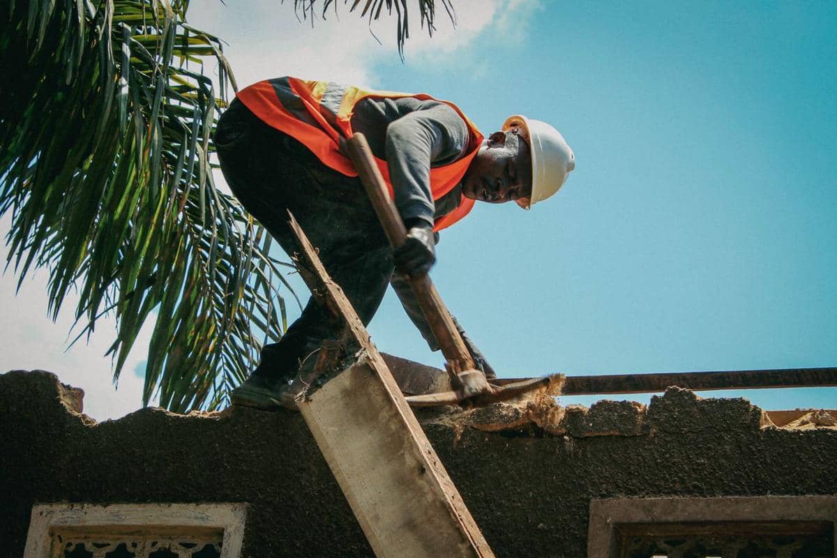 5 Tips Renovasi Lebih Irit, Ingat Kebutuhan yang Lain Masih Banyak