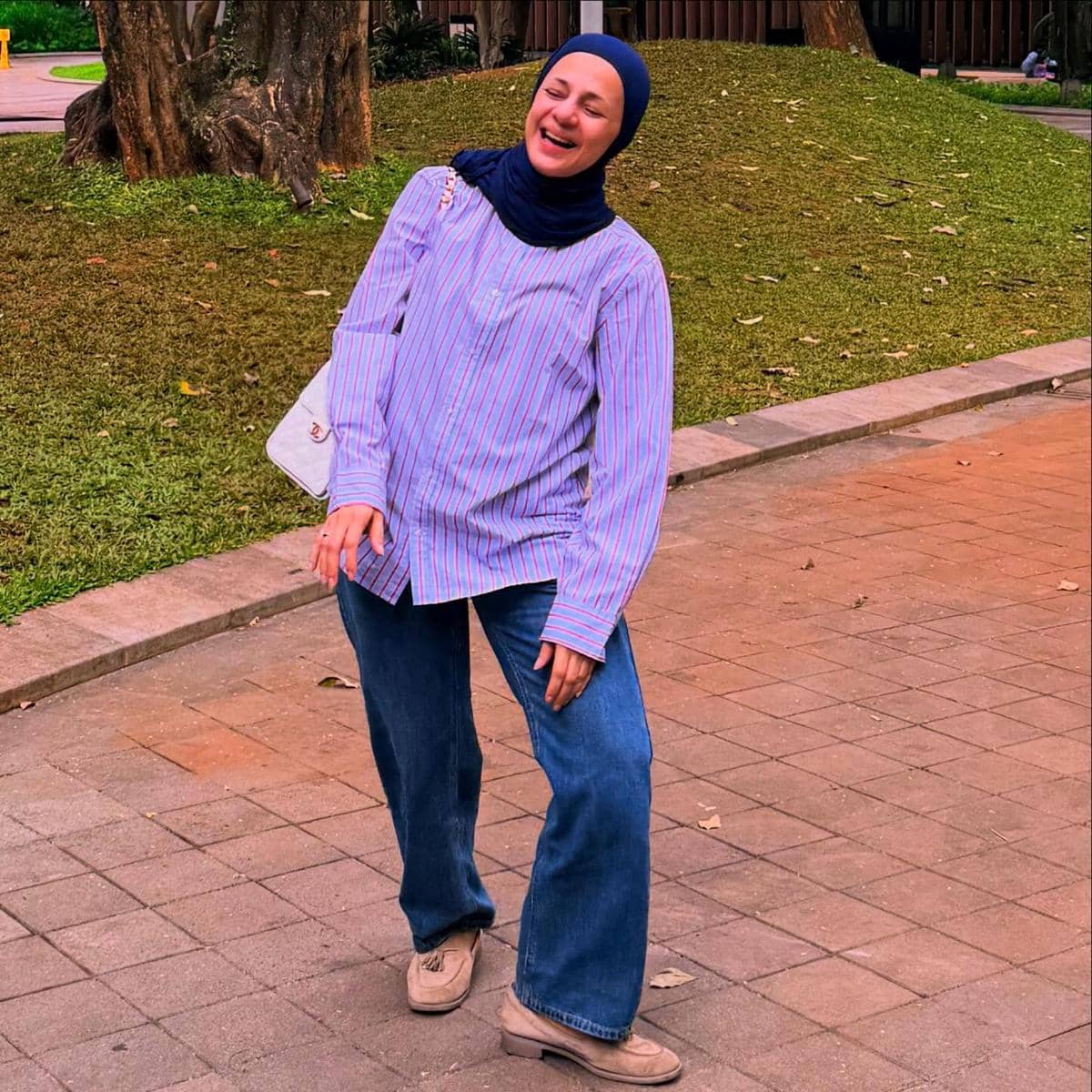 OOTD antar anak ke sekolah
