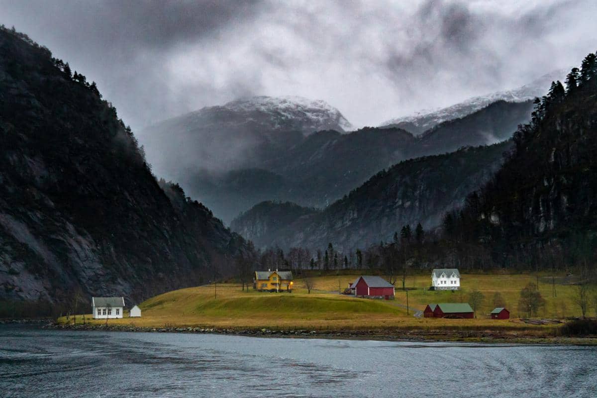 Kenapa Norwegia Cocok untuk Solo Traveling? Ini Alasannya!