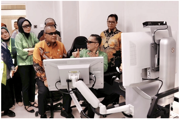 RSU Bunda Padang Hadirkan Bedah Robotik Pertama di Sumatra Barat