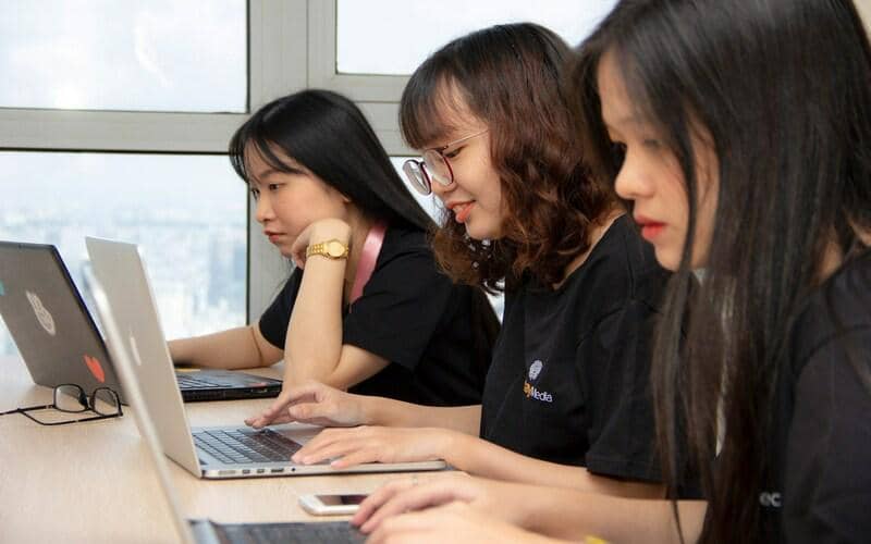 5 Laptop Murah untuk Anak Sekolah 2026, Ringan dan Spek Mumpuni