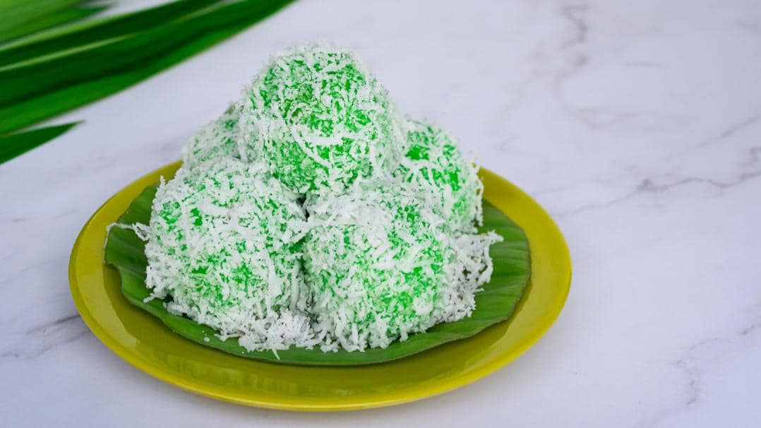 Resep Klepon Keju Lumer, Jajanan Pasar yang Manis dan Legit
