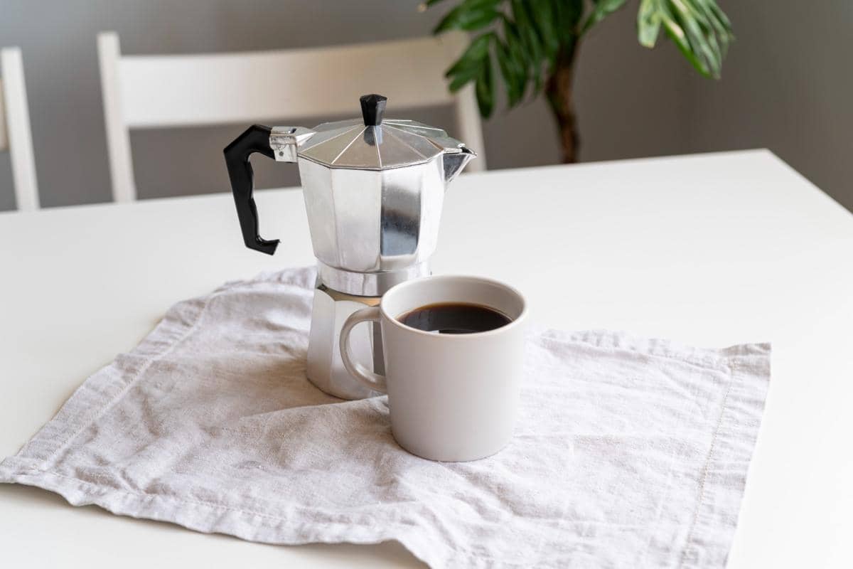 Apa Itu Moka Pot? Kenali Fungsi, Cara Pakai, dan Hasil Seduhnya