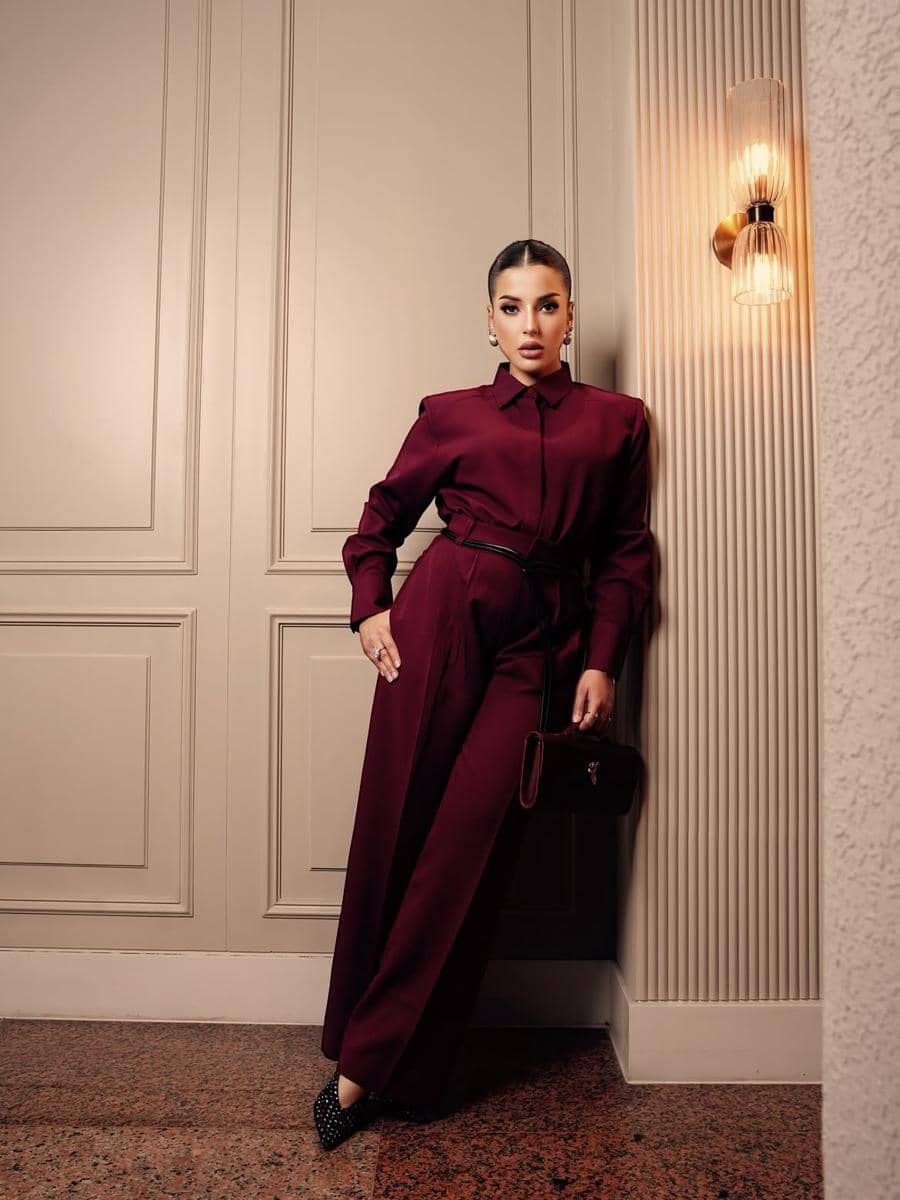 look fashion Tasya Farasya yang edgy, bold, dan stylish