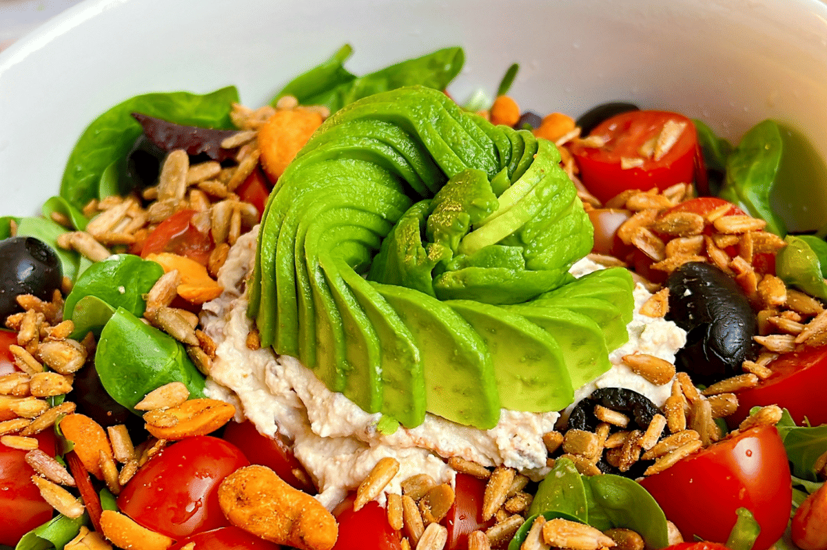 Resep Salad Orzo Lemon dan Rempah, Perpaduan Pasta dan Herba!