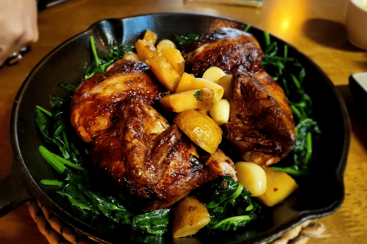 Resep Ayam Panggang Brick, Pakai Batu Bata!