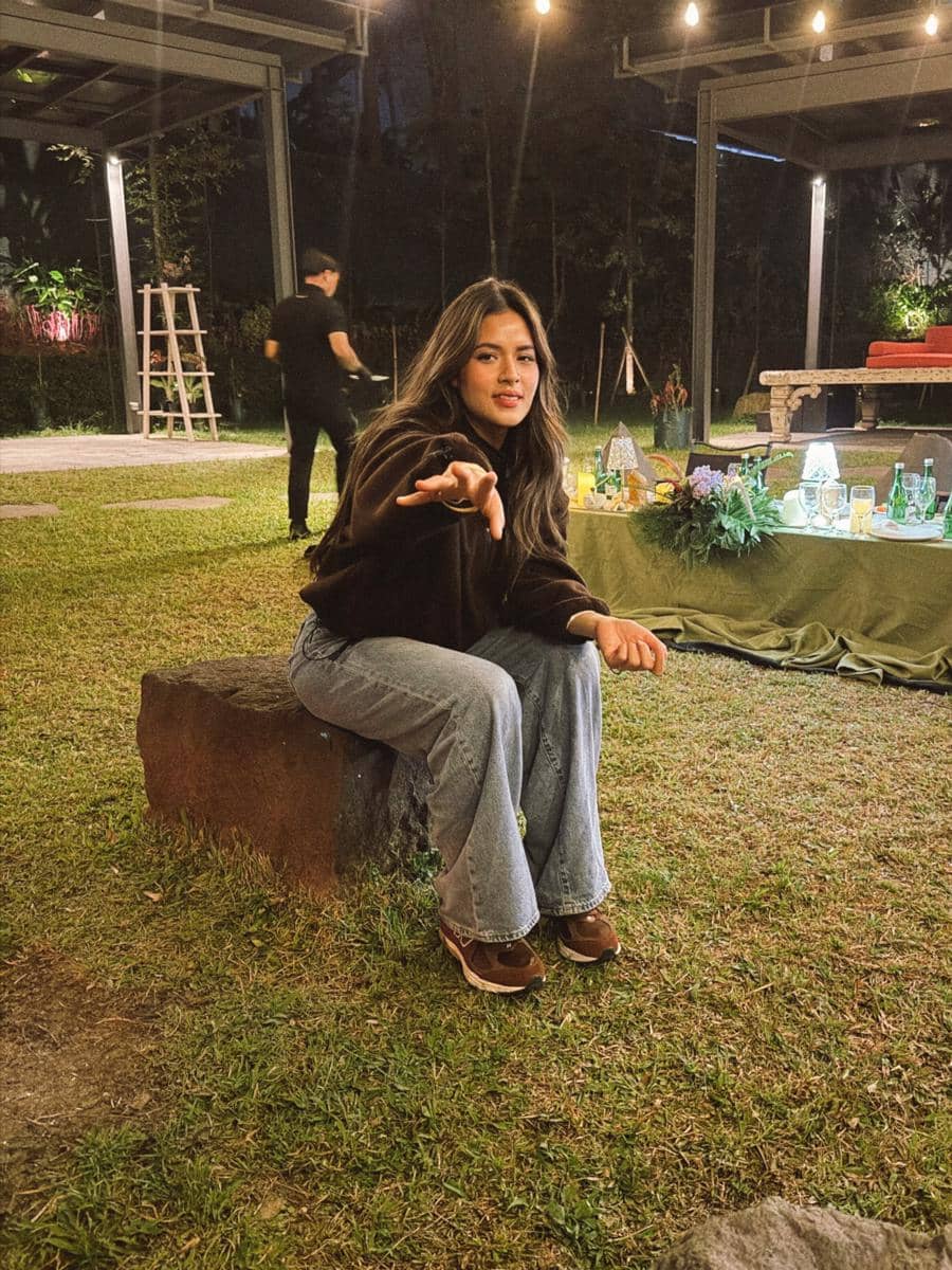 Raisa liburan bareng keluarga di Puncak