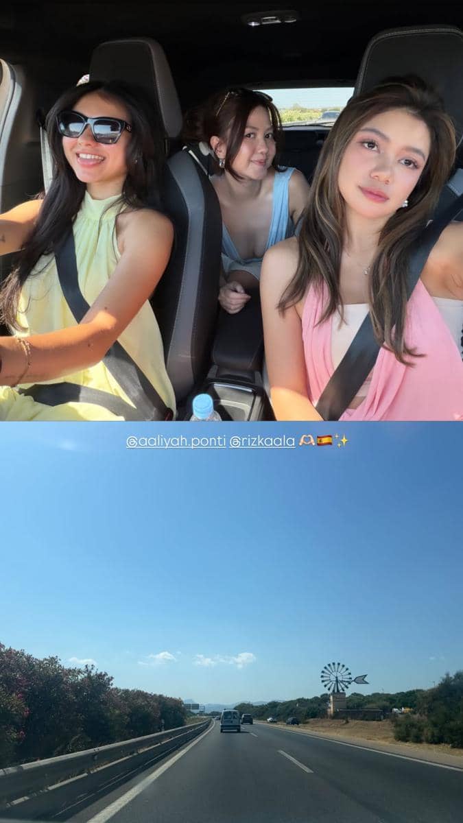 Regina Phoenix liburan di Pulau Mallorca