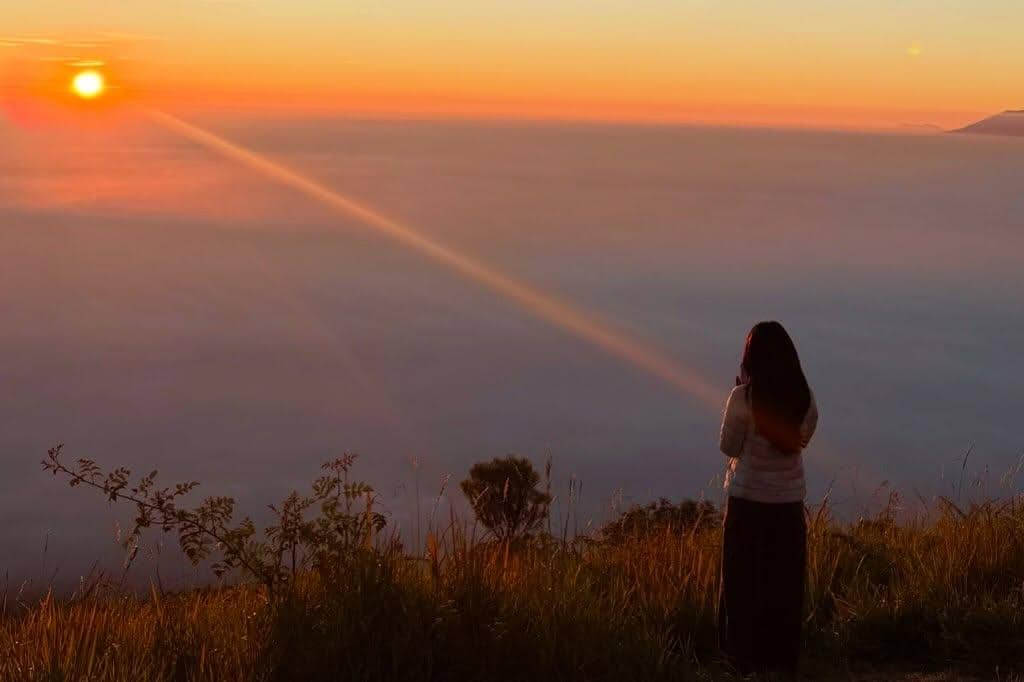 Inka Andestha mendaki Gunung Merbabu