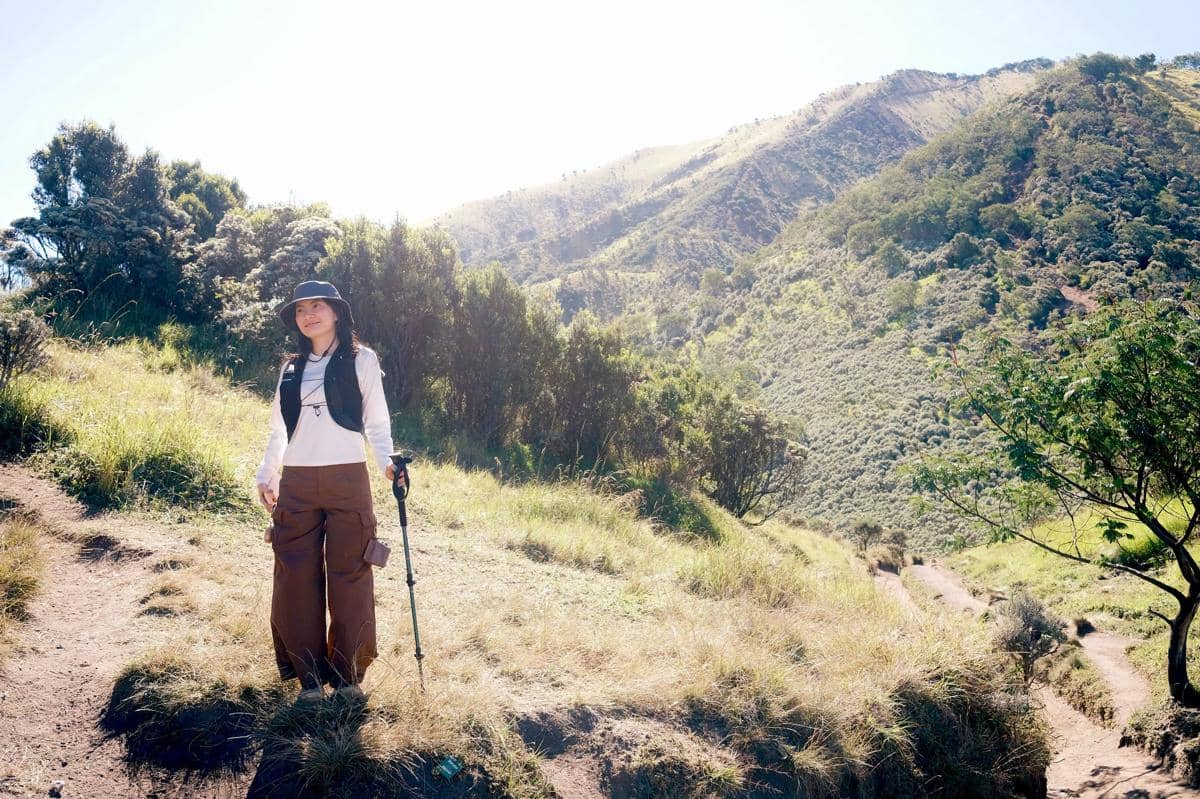 Inka Andestha mendaki Gunung Merbabu