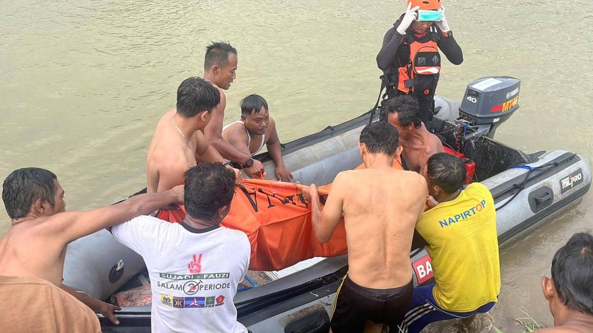 Selamatkan Teman, Dua Remaja Hanyut di Sungai Pringsewu Malah Tewas