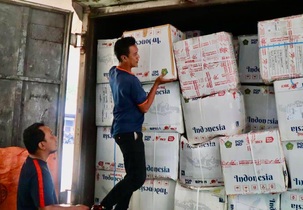 Pos Indonesia Layani Hampir 14 Ribu Kiriman Kargo Haji 2026