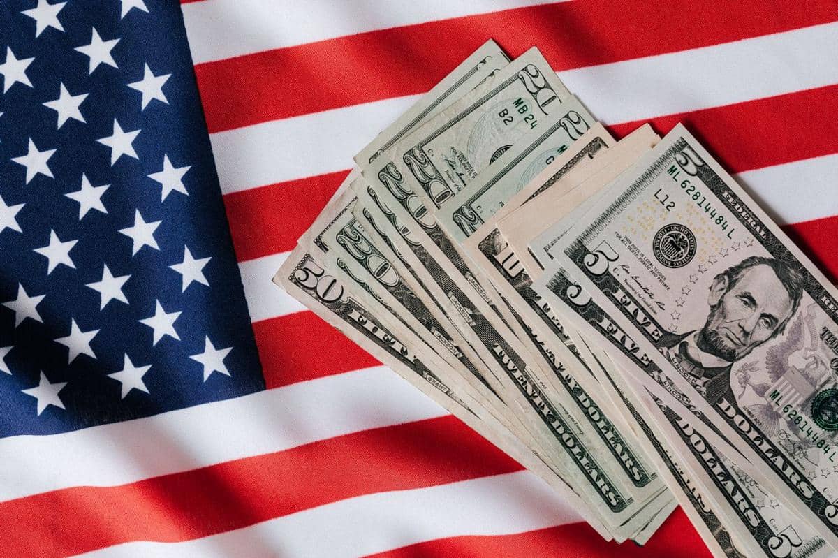 5 Keunggulan Dolar AS yang Membuatnya Mendominasi Ekonomi Dunia