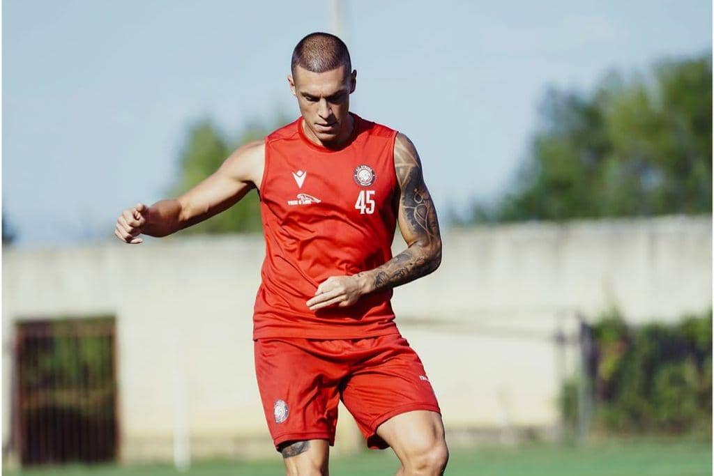 Gelandang bertahan asal Makedonia Utara, Stevan Jetoski, saat memperkuat FC Struga.