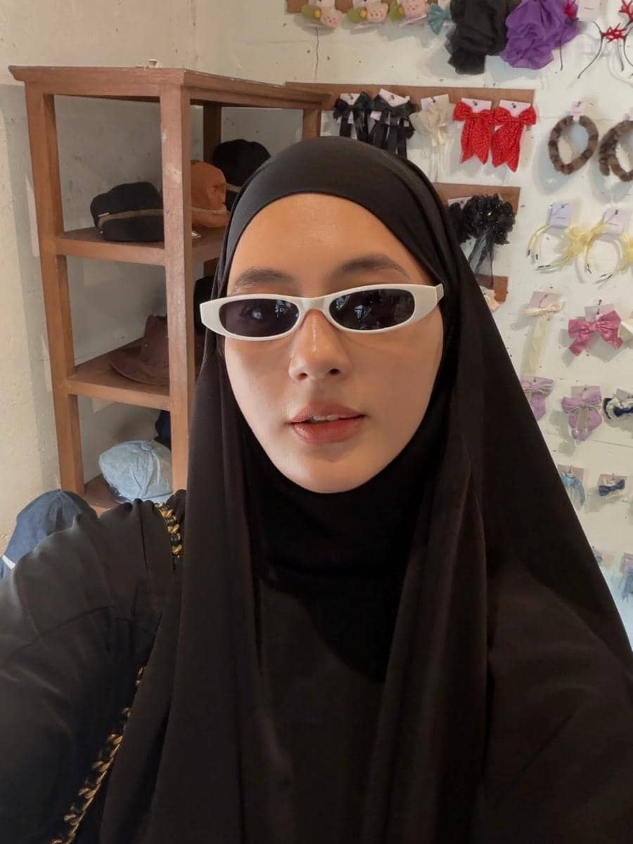 Paula Verhoeven hangout bareng sahabat di Blok M