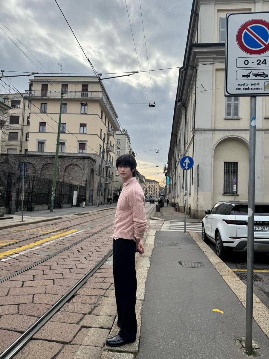 outfit Byeon Woo-seok (instagram.com/byeonwooseok)