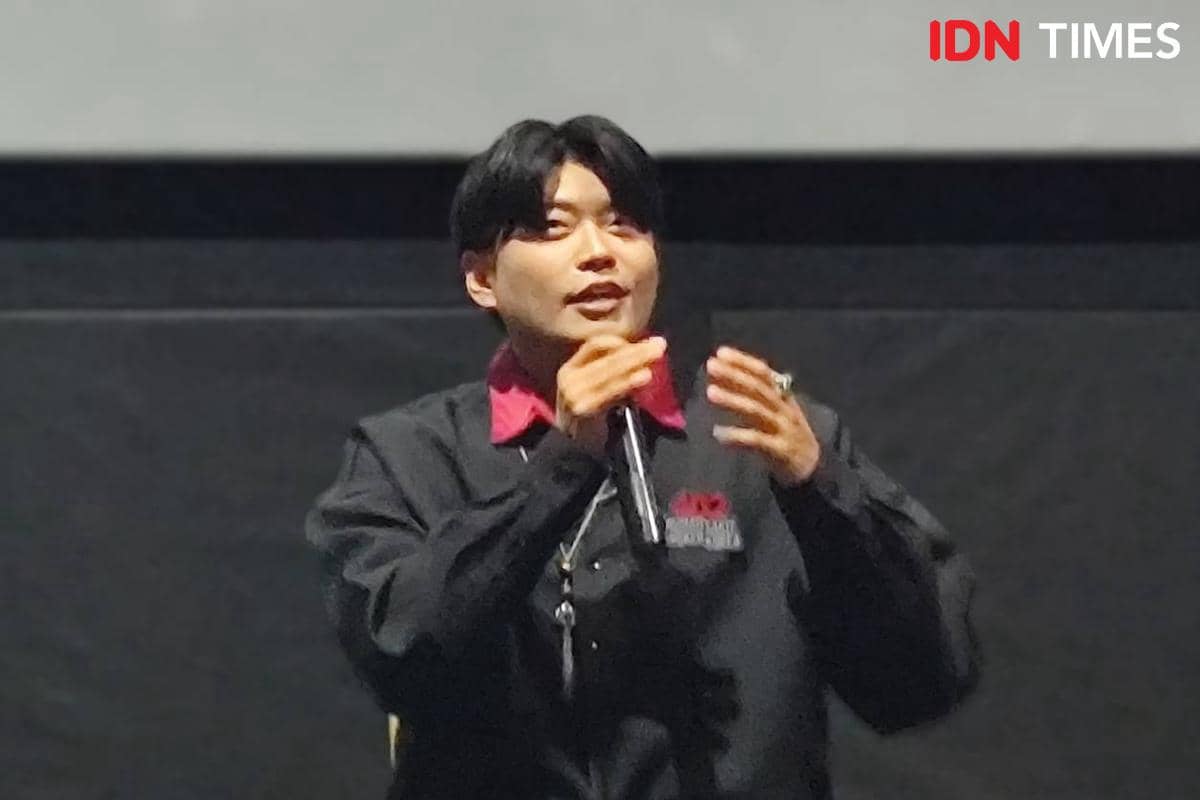 Hansol kaget saat Anggy Umbara tidak mengatakan cut.jpg