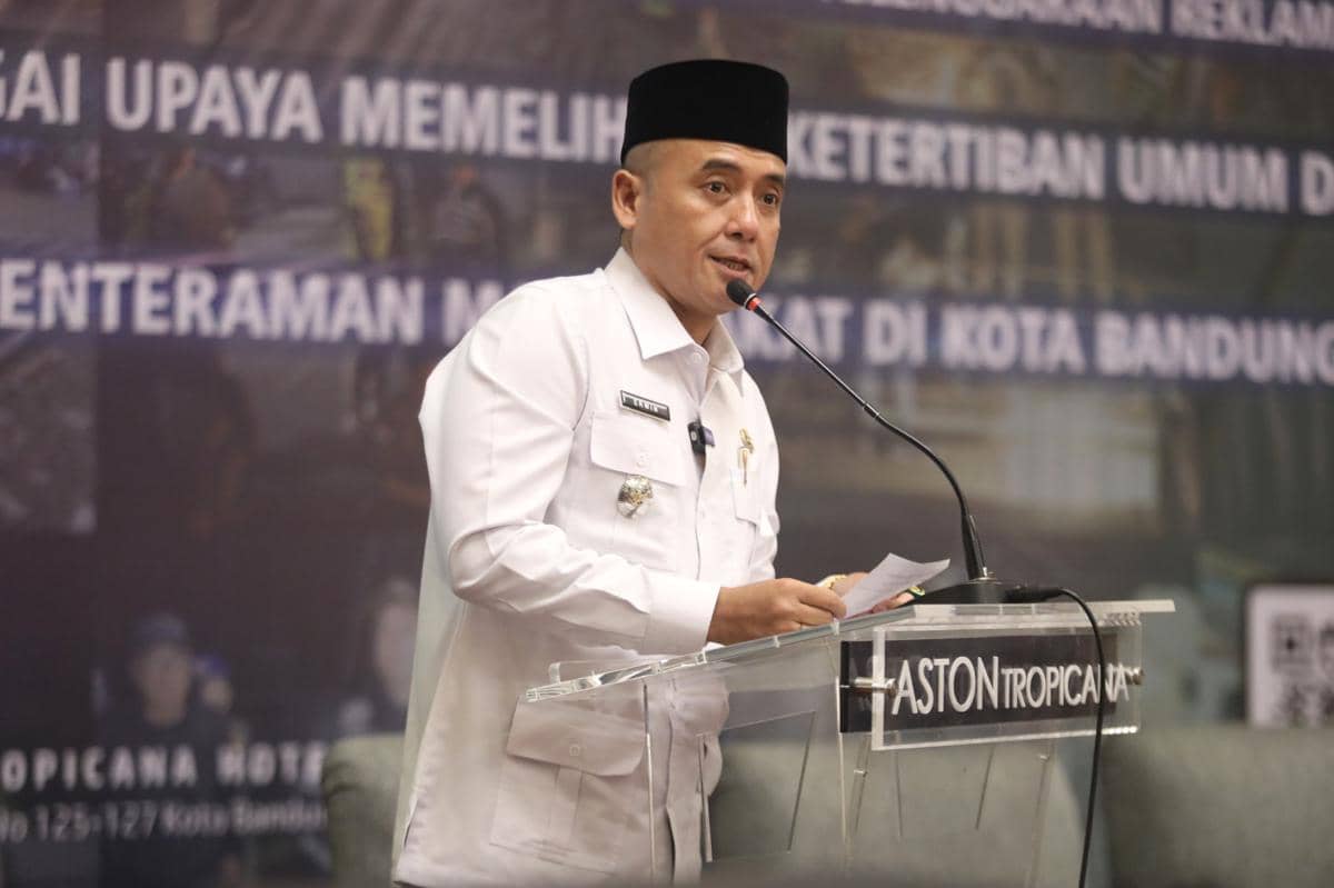 176475084370-wakil-wali-kota-reklame-tak-boleh-rusak-estetika-kawasan.jpeg