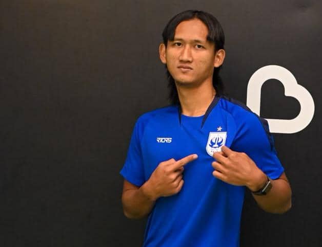 Perkokoh Lini Belakang PSIS Semarang Resmi Datangkan Akbar Arjunsyah