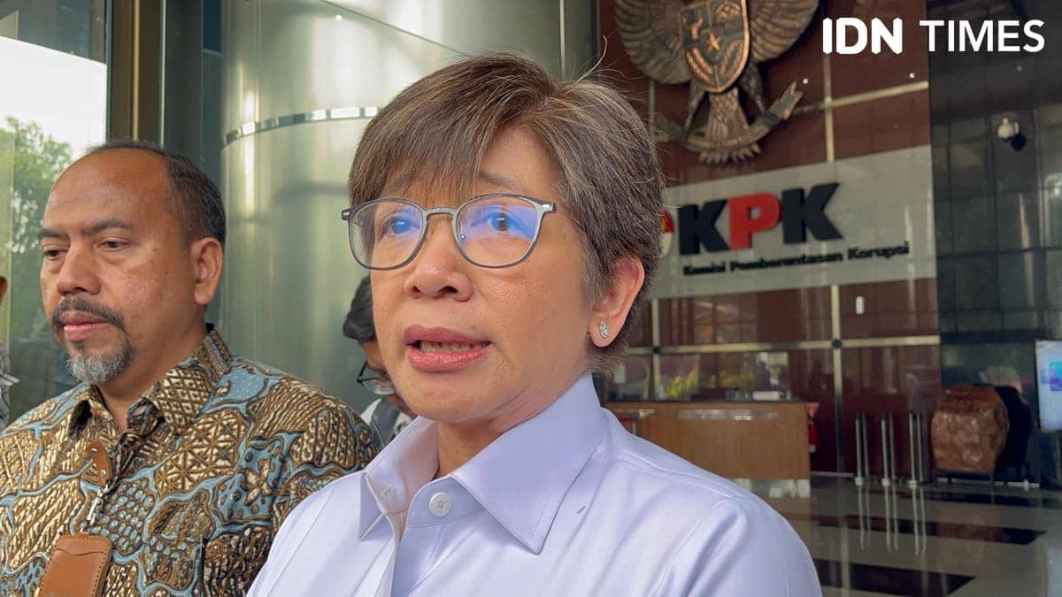 Pimpinan BGN Bungkam Saat Ditanya Soal Rangkap Jabatan Komisaris