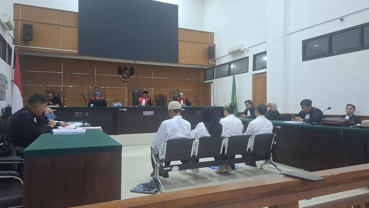Korupsi Proyek PLTU, Eks Bos Angkasa Pura Kargo Dituntut 2 Tahun 