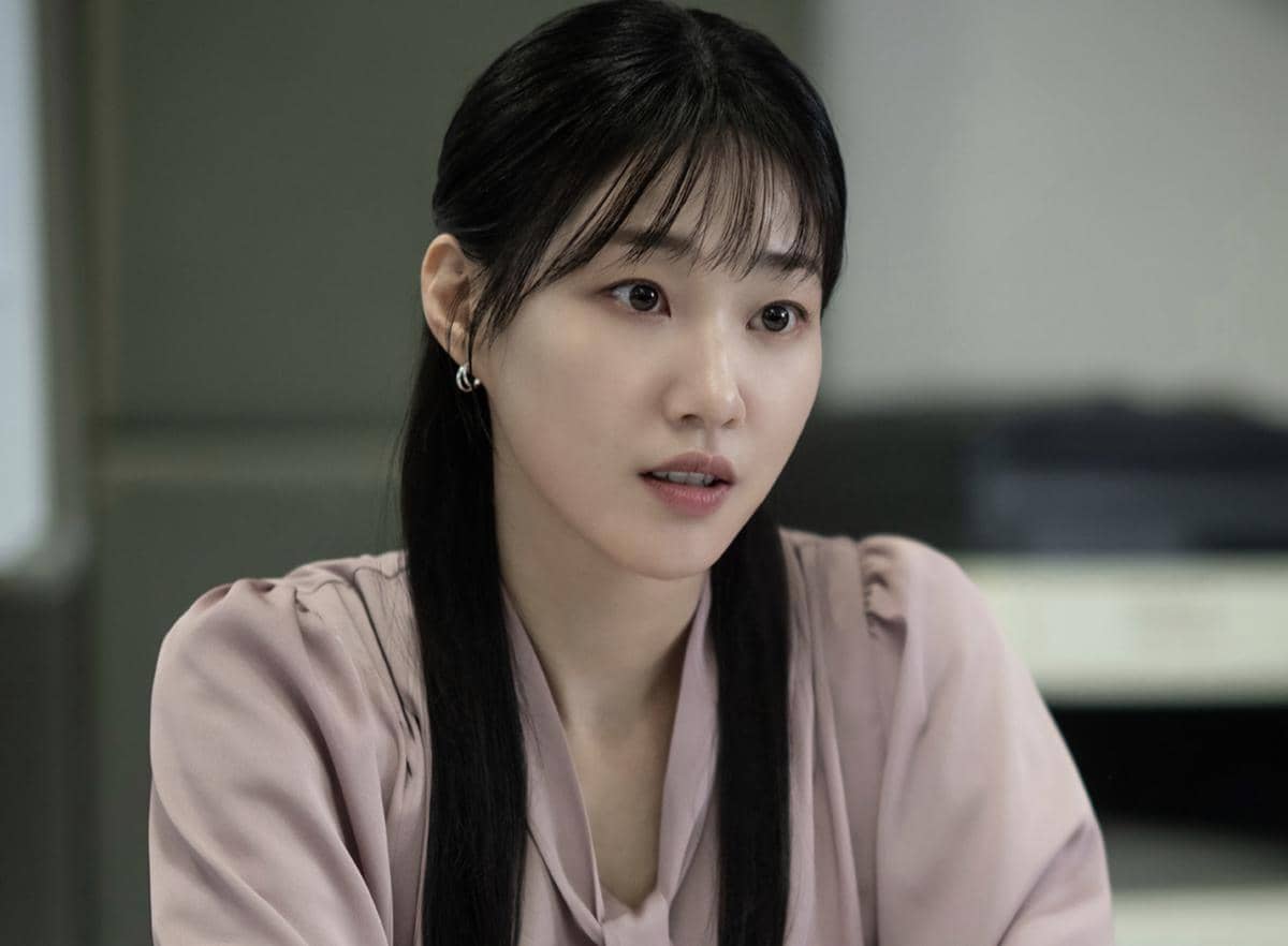 5 Rekomendasi Drama Kriminal Ha Yoon Kyung, Terbaru The Apartment Job