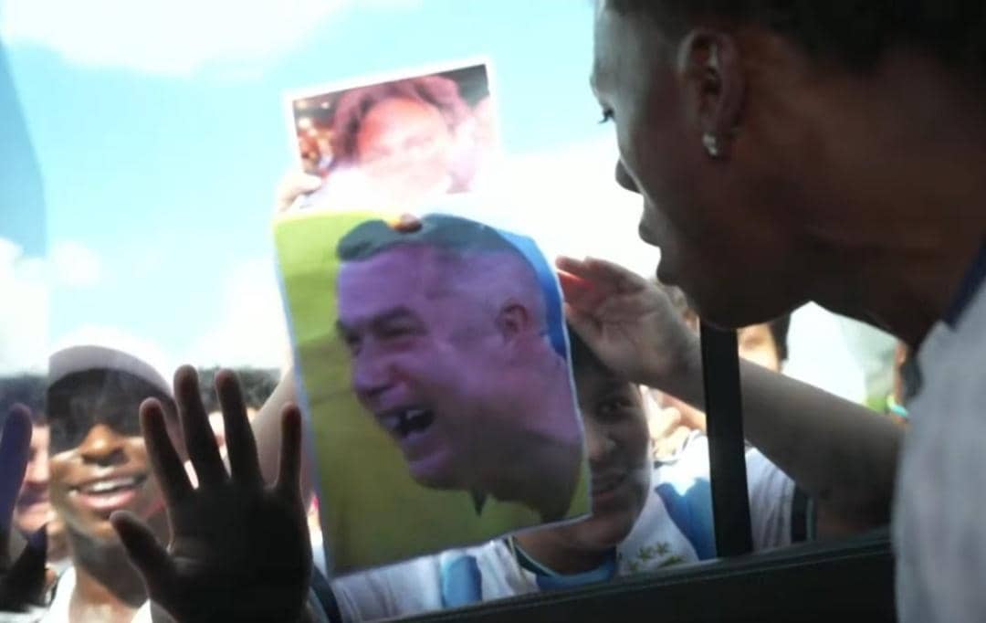 meme Ronaldo nangis