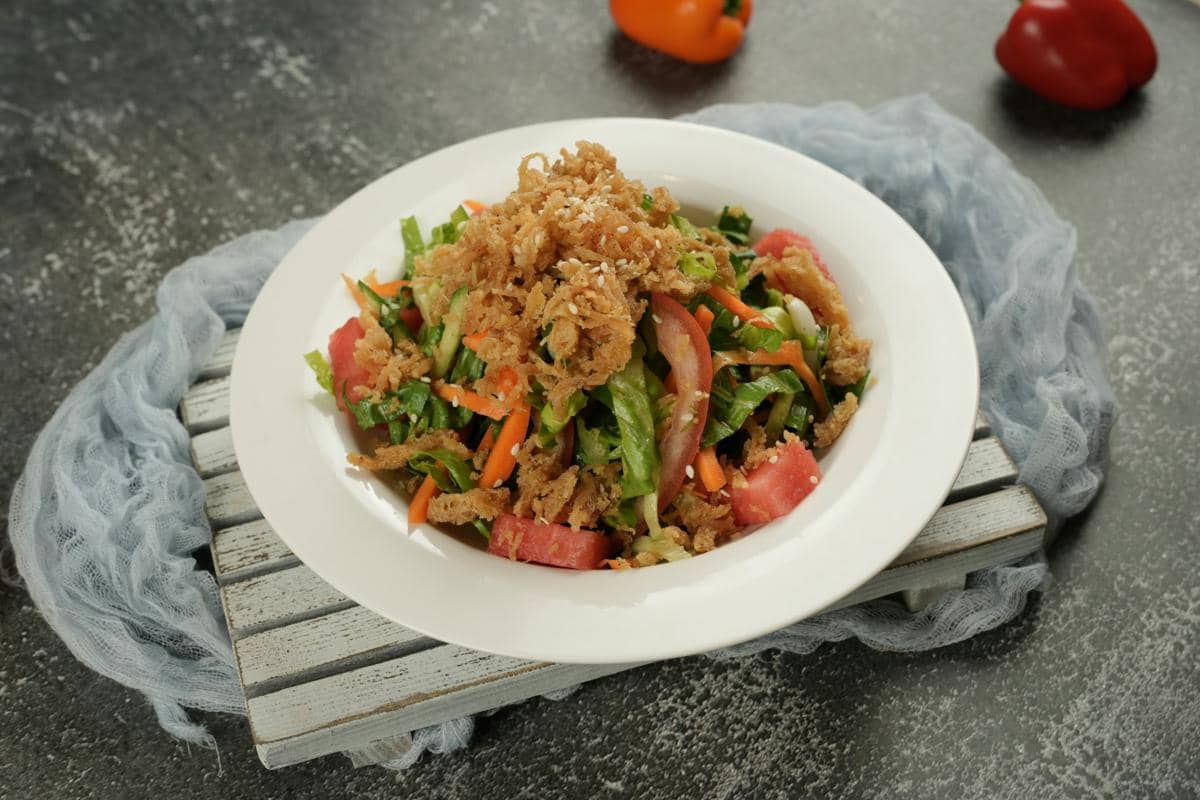 Resep Tumis Pare Ayam, Menu Rumahan Simpel yang Bikin Nasi Nambah