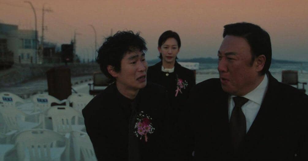 Kim Yoon Bae, Jung Ae Yeon, dan Kim Hae Gon di drama Doctor on the Edge