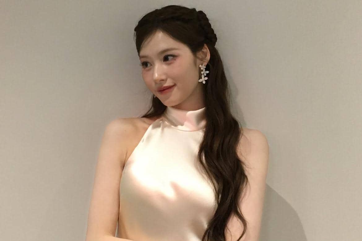 potret Sana TWICE