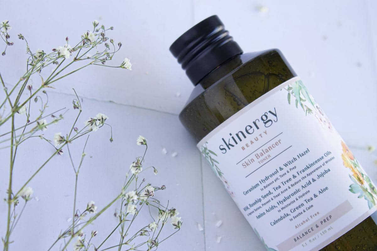 Cara Menggunakan Witch Hazel pada Wajah Menurut Dermatolog