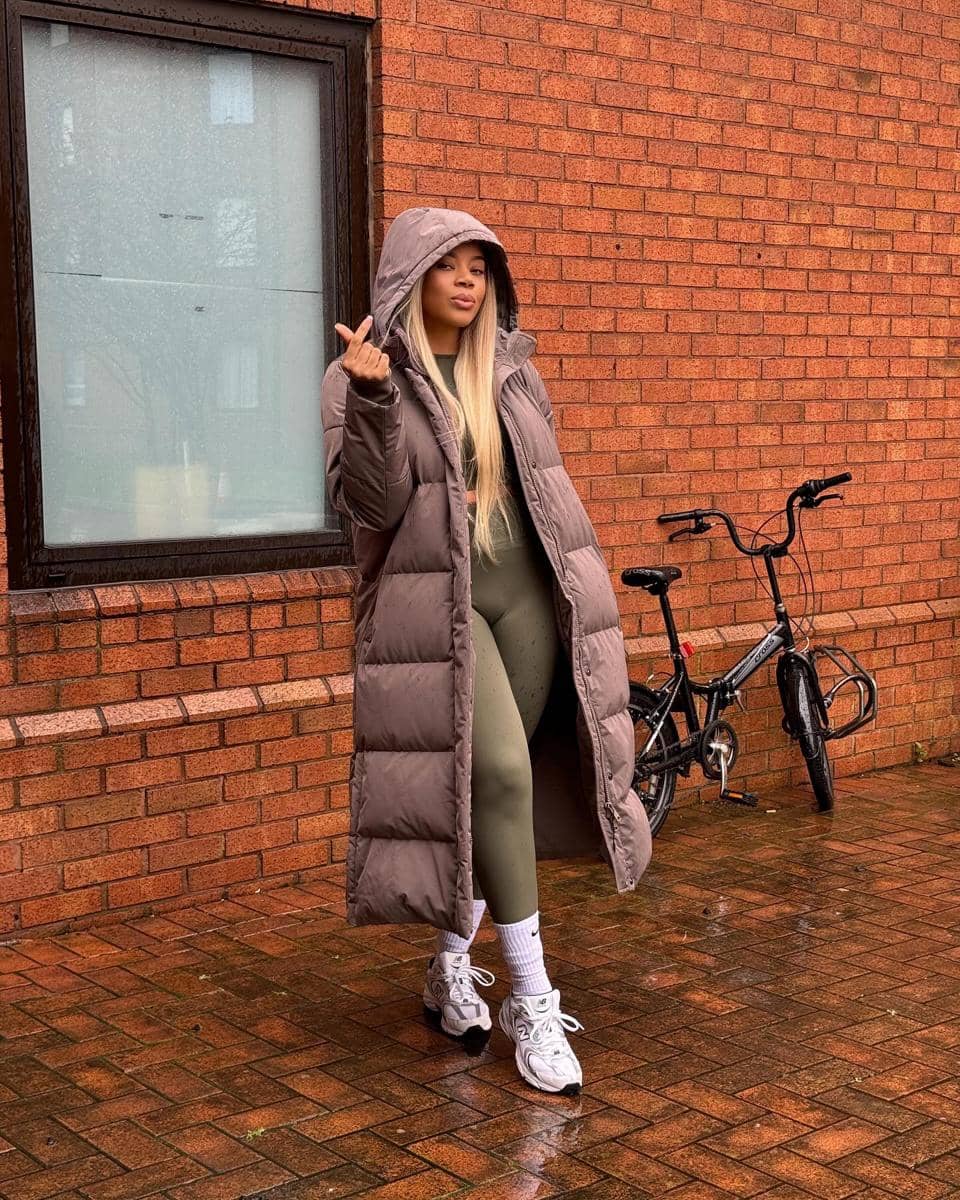 Inspirasi OOTD ala Melanie Kamayou