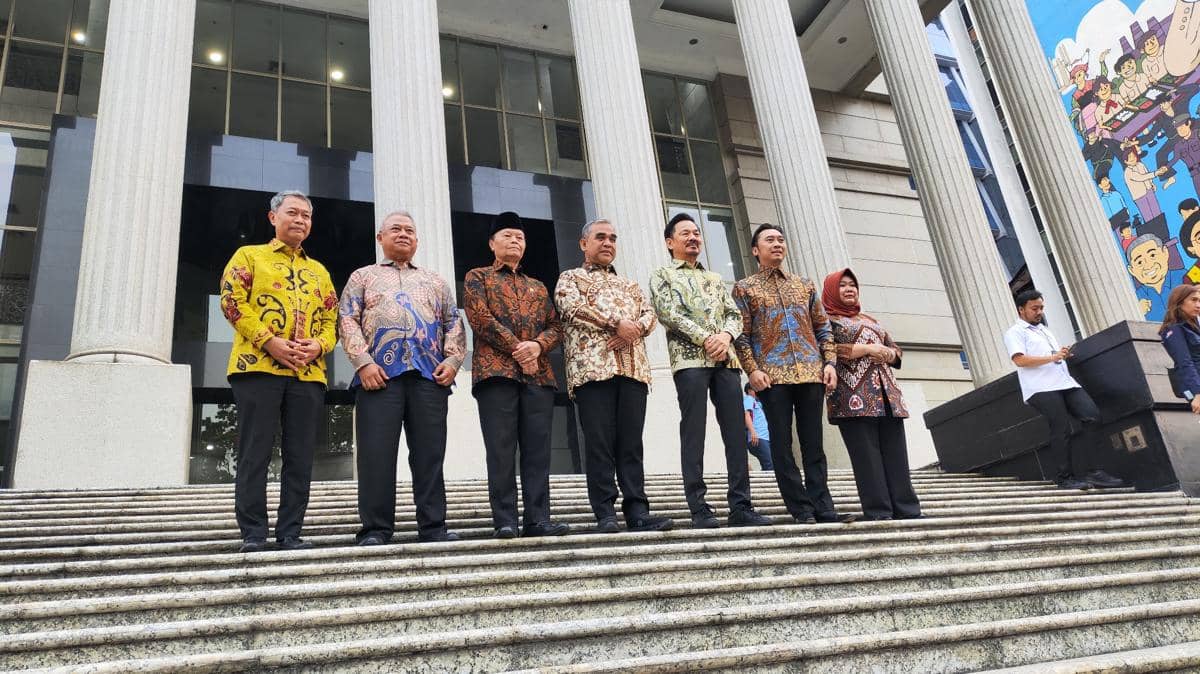 Pimpinan MPR Temui Hakim MK Bahas Sidang Tahunan dan Amandemen UUD
