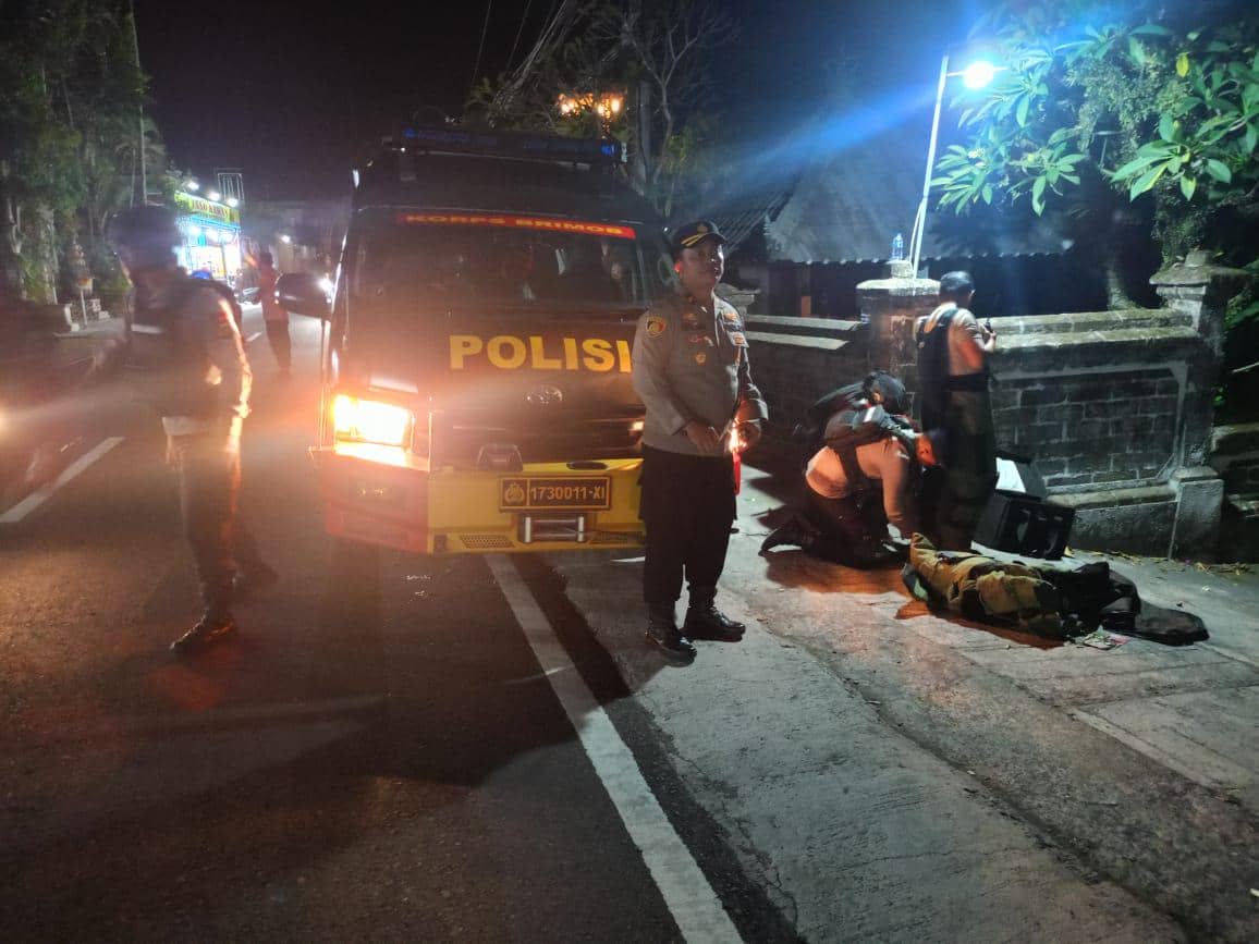 Penemuan koper pink di Tabanan mendapat penganan dari Satuan Gegana Satbrimobda Polda Bali, Selasa (7/7/2026)
