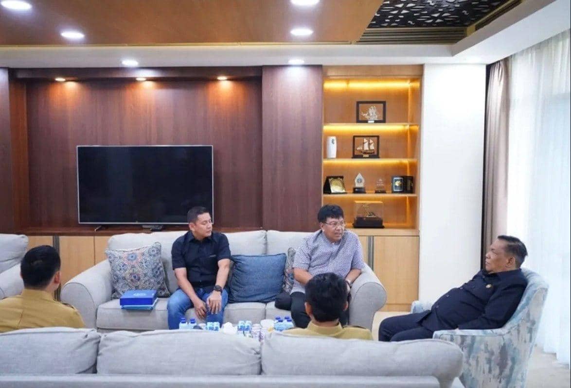 Temui Plt Gubernur Riau, Presiden PSPS Bawa 3 Agenda Utama