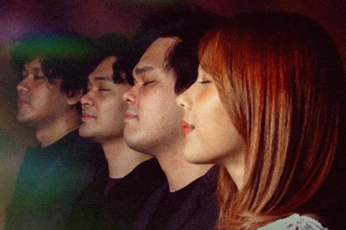 Lirik Lagu Makhluk Cahaya - The Overtunes feat Nadin Amizah