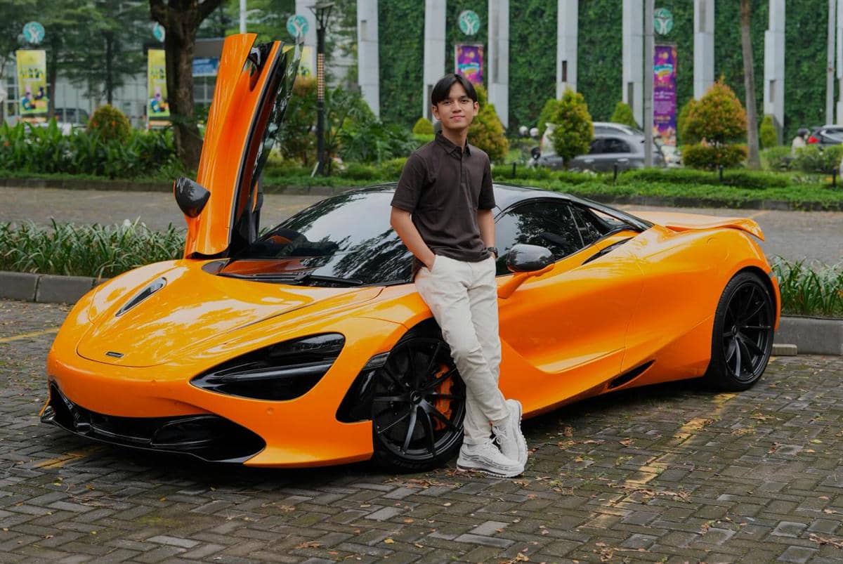 Siapa Andra ST, YouTuber Pemilik McLaren yang Terbelah di Sukoharjo