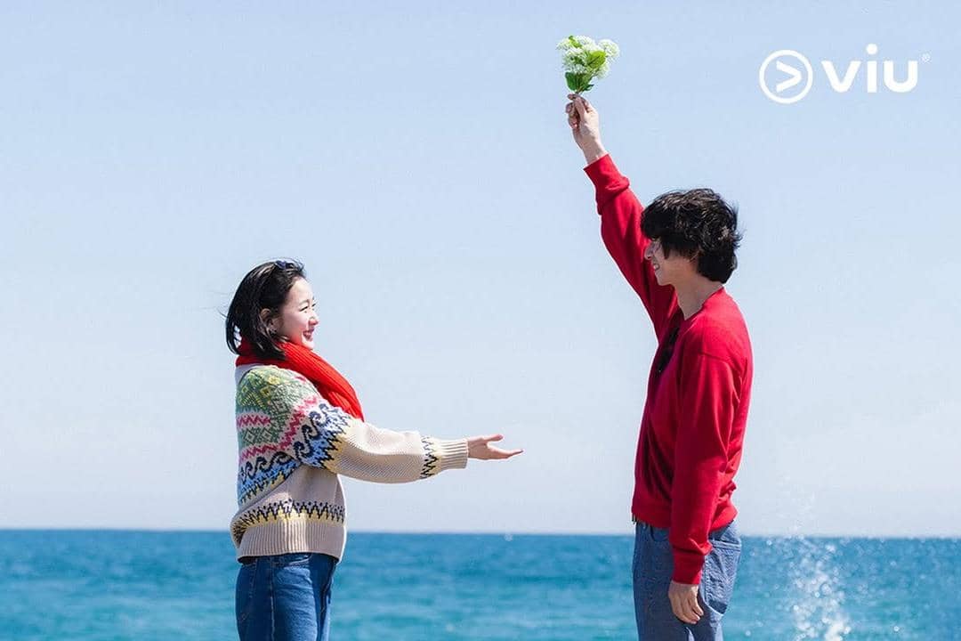 Kim Go Eun dan Gong Yoo di Guardian: The Lonely and Great God 10th Anniversary