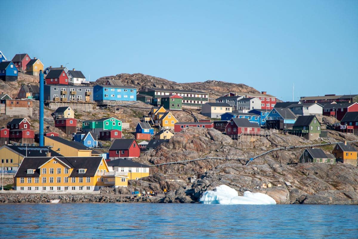 ilustrasi kawasan Sermermiut untuk hunter view Fjord