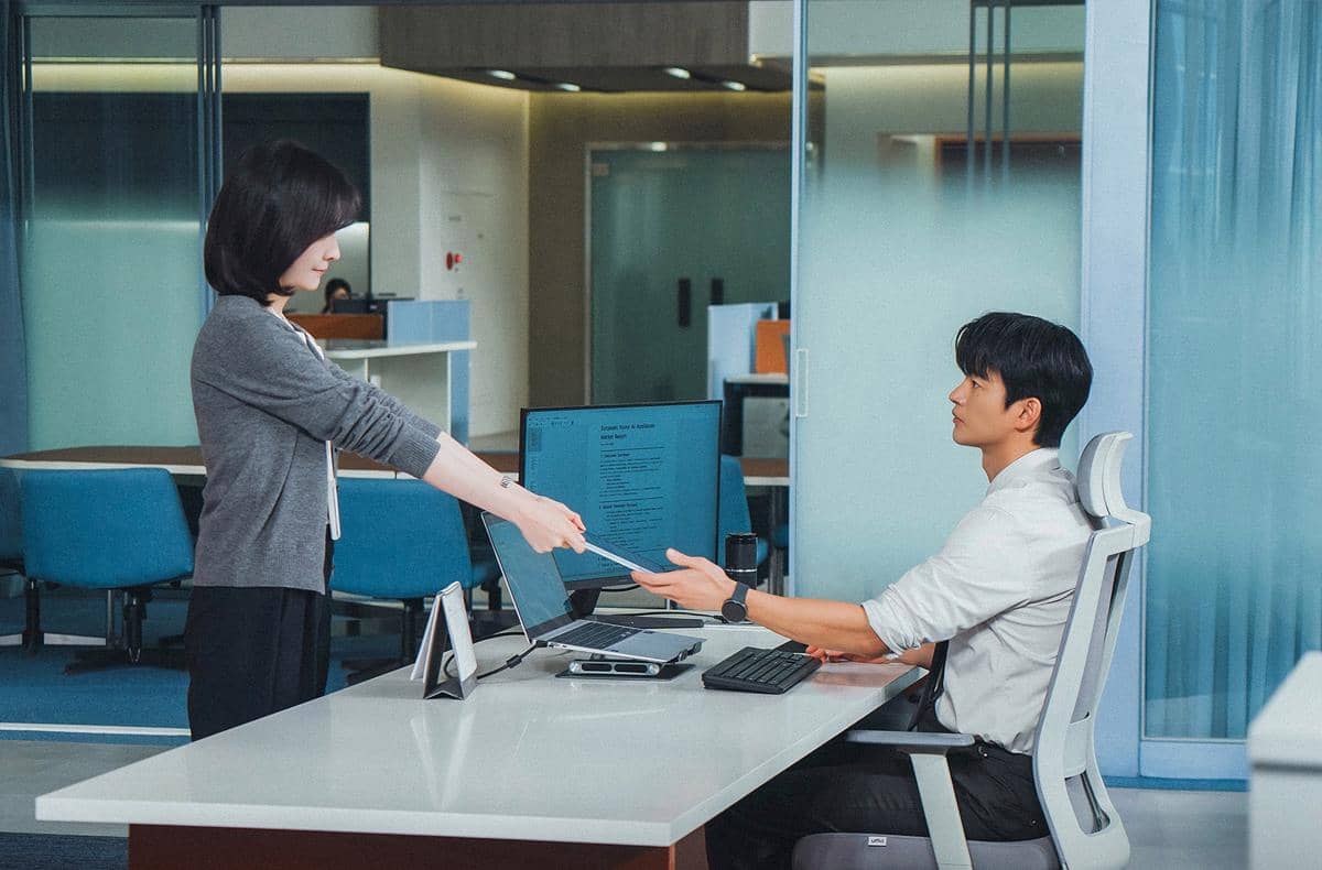still cut drama Korea See You at Work Tomorrow