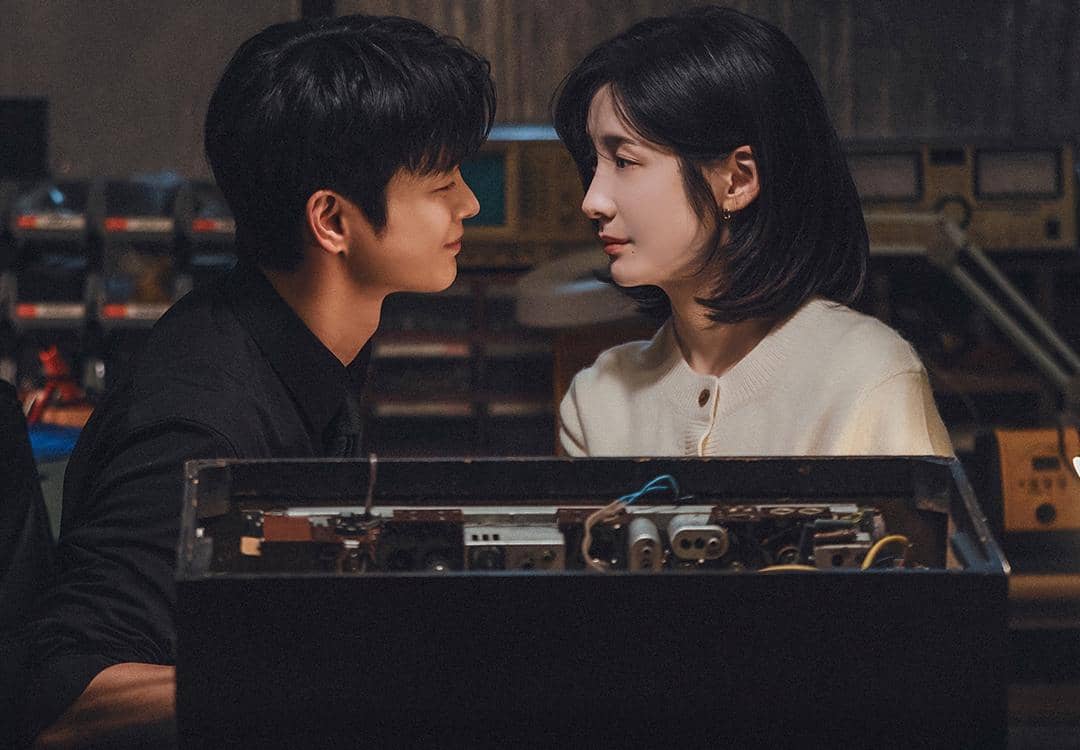 still cut drama Korea See You at Work Tomorrow