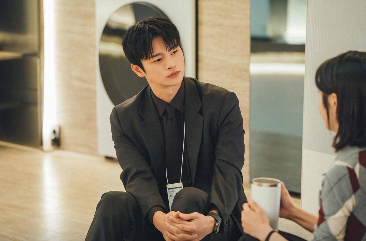 still cut drama Korea See You at Work Tomorrow