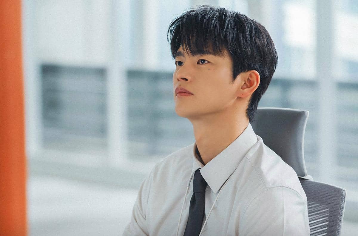 still cut drama Korea See You at Work Tomorrow