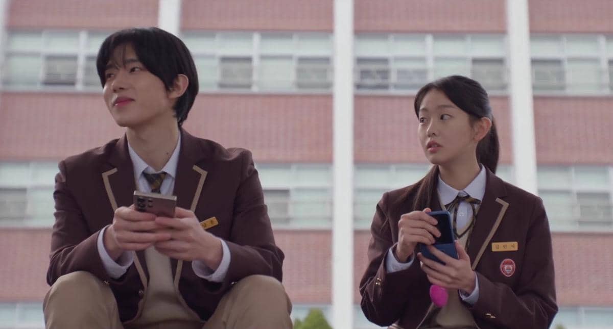 4 Pasangan di Drakor Agent Kim Reactivated, Siapa Favoritmu?