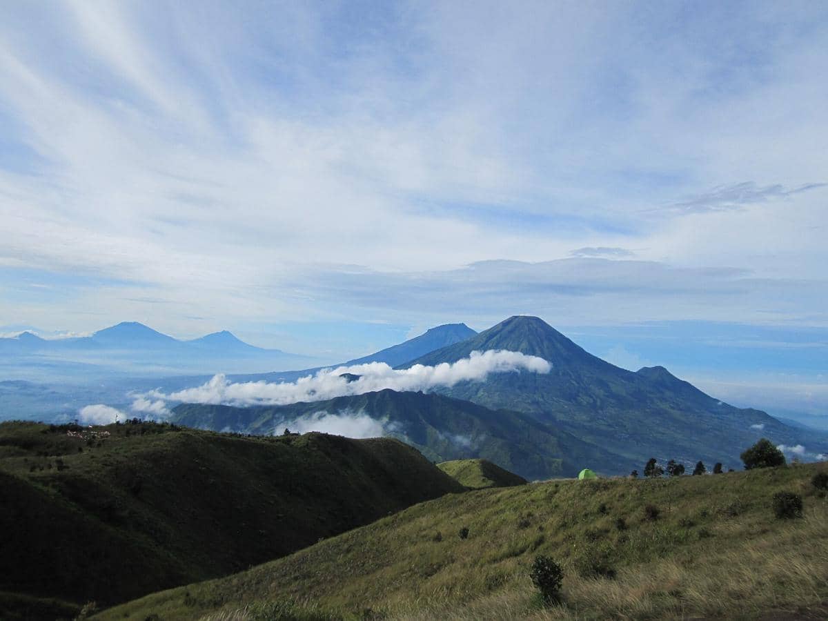 Potret Gunung Prau, Jawa Tengah