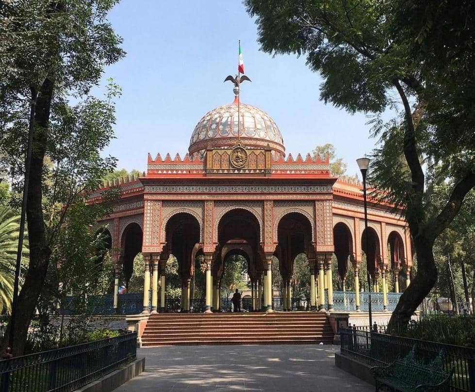 Potret Kiosko Morisco