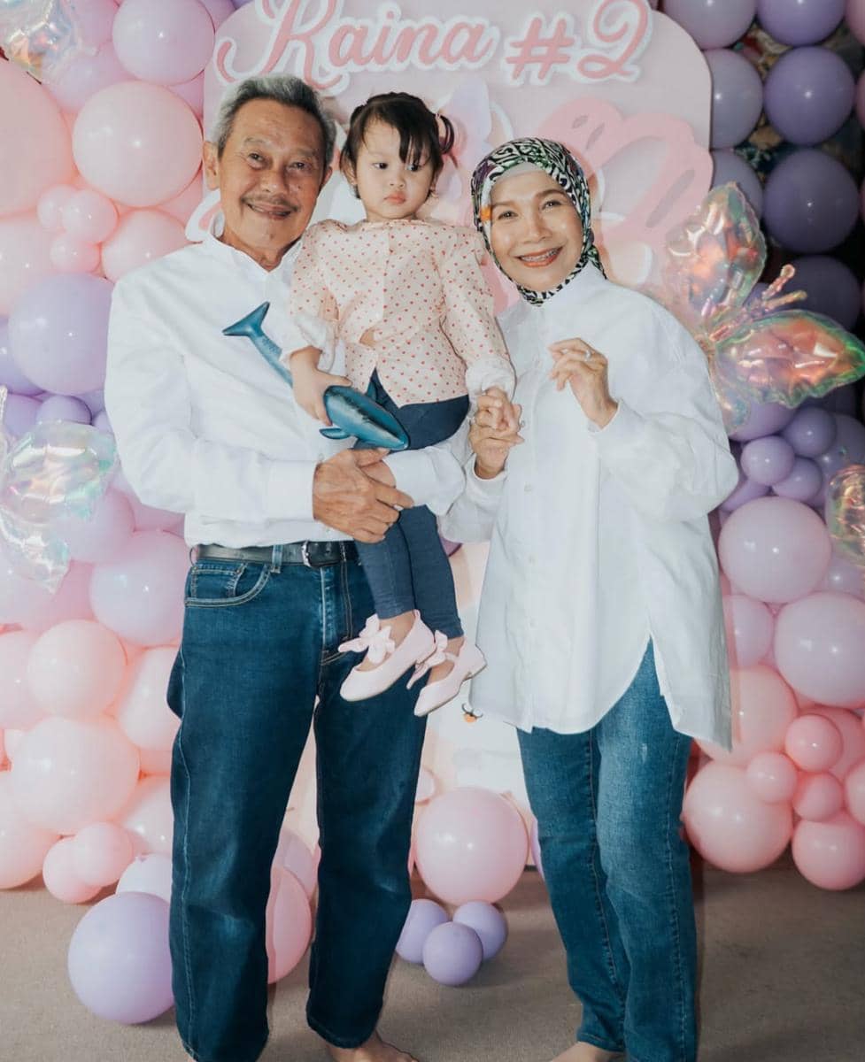 anak angkat Rossa