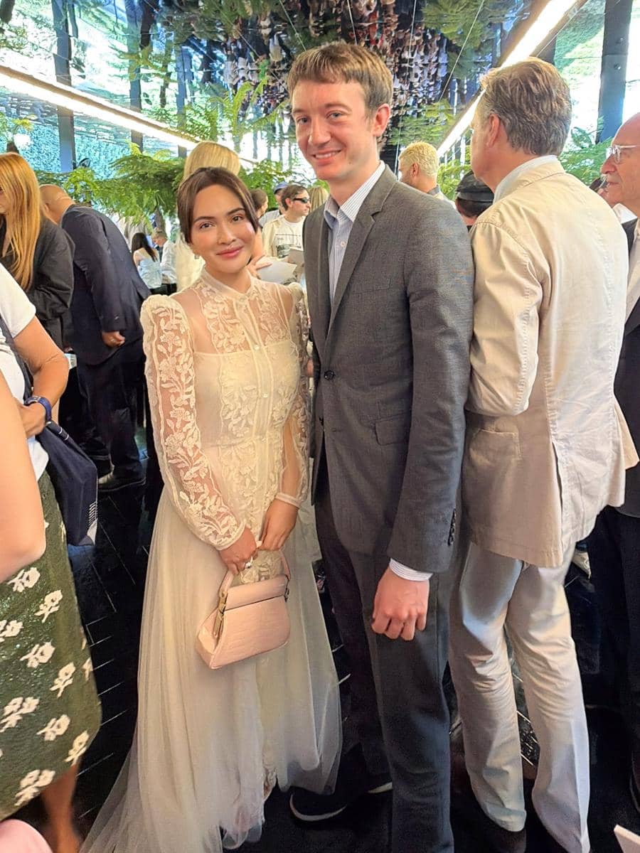 Shandy Aulia dan seleb dunia di Paris
