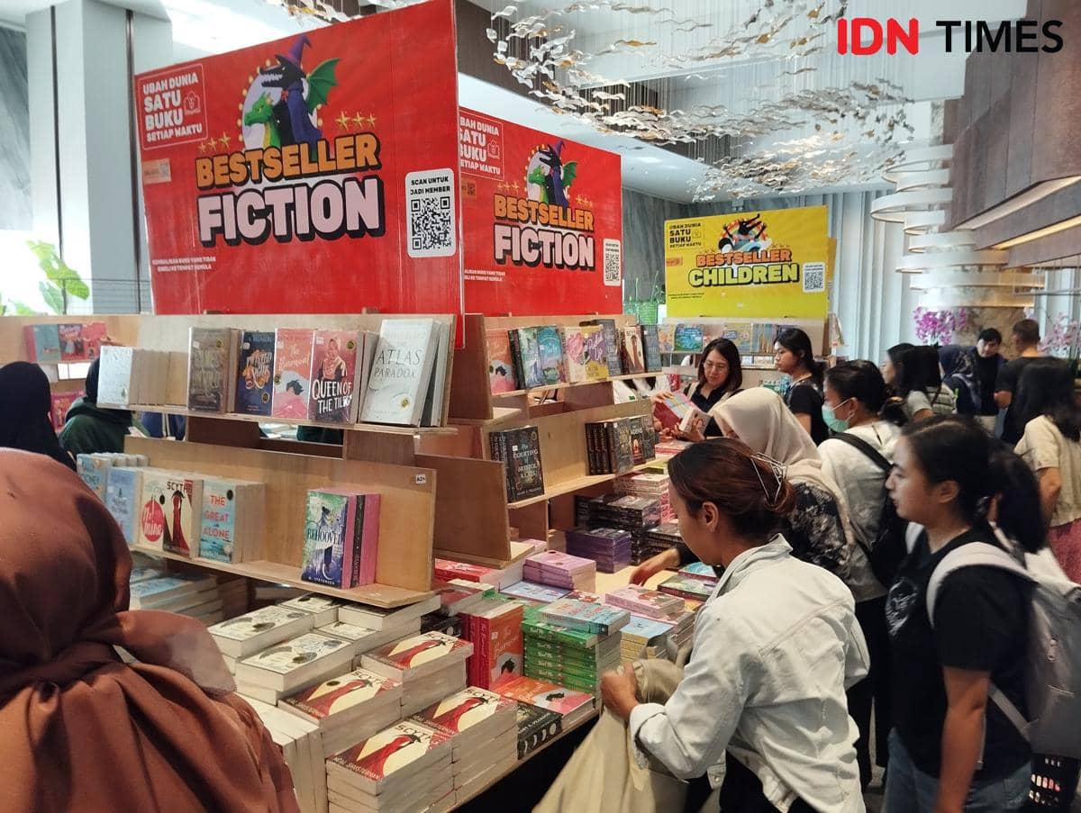 Pameran Big Bad Wolf (BBW) 2026 di Semarang. (IDN Times/Dhana Kencana)